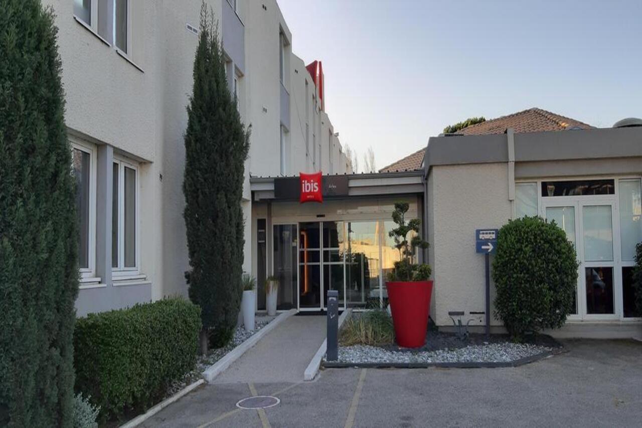 Ibis Arles Hotel Exterior photo