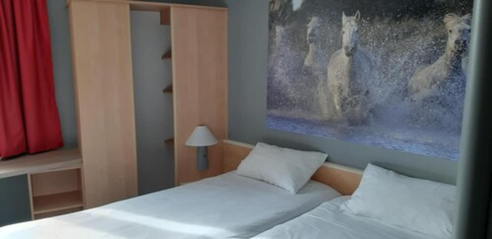 Ibis Arles Hotel Exterior photo
