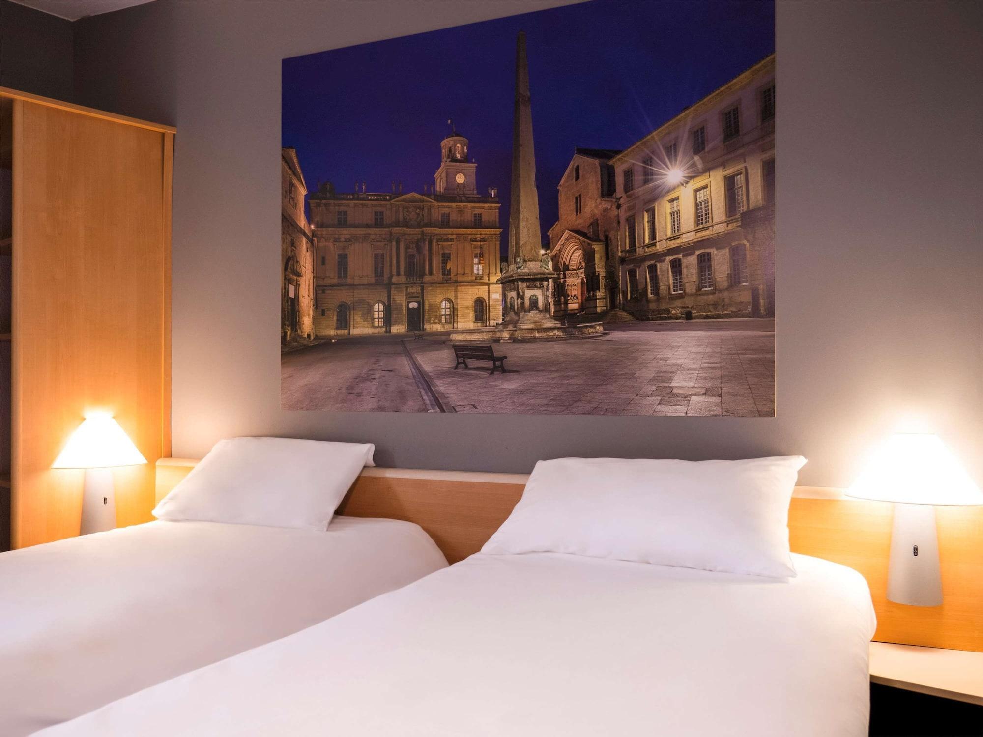 Ibis Arles Hotel Exterior photo